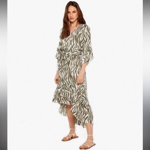 APRICOT Zebra Print 3/4 sleeves Flowy Ruffles Midi White Green Dress S